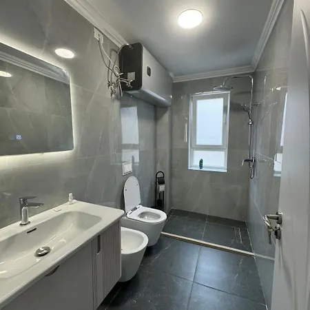 Louis Apartmán